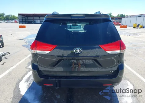 2012 Toyota Sienna Le V6 8 Passenger из США, поврежденный, VIN 5TDKK3DC2CS185470